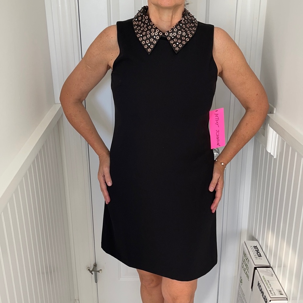 Flowered collared Betsy Johnson Dress Never Worn
